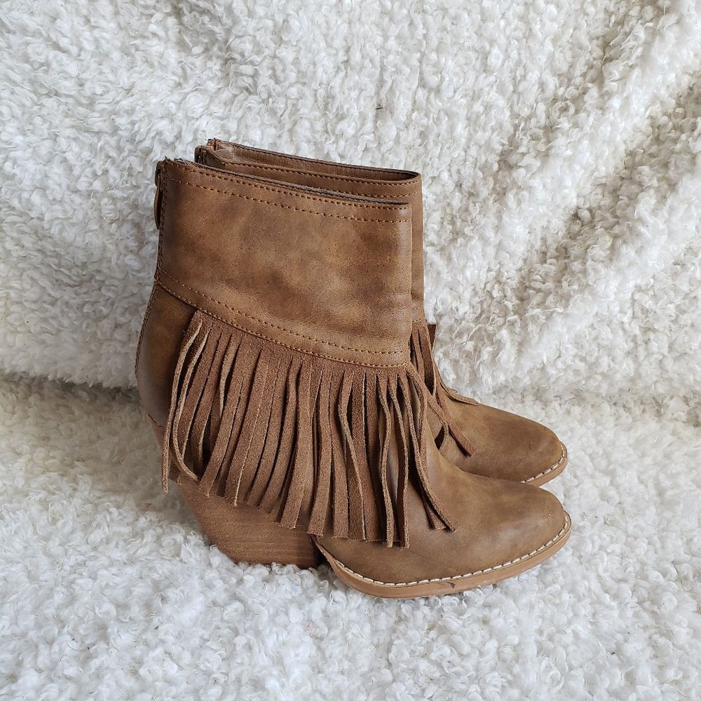 Very Volatile Brown Leather Boho Fringed Ankle Boots
